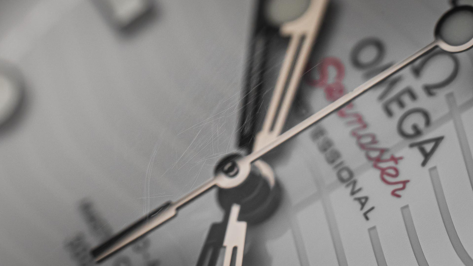 The Issue with AR coating - Omega Seamaster